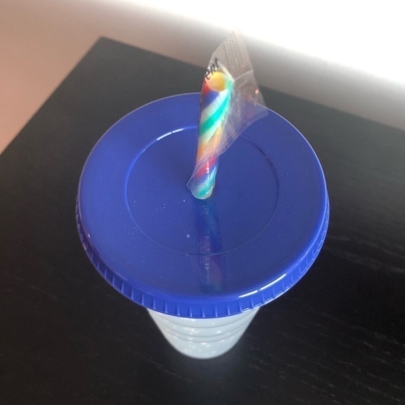 Never Used Confetti Rainbow Cup - Picture 6 of 6